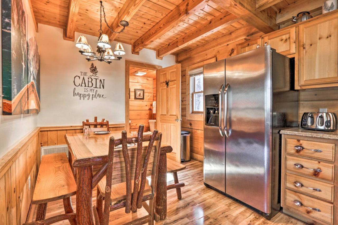 Cozy Cabin With Hot Tub In The Heart Of Pigeon Forge Villa Kültér fotó