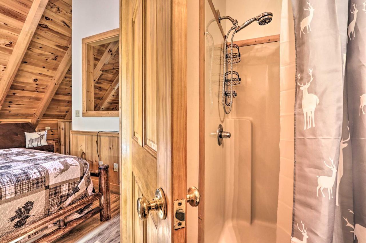 Cozy Cabin With Hot Tub In The Heart Of Pigeon Forge Villa Kültér fotó
